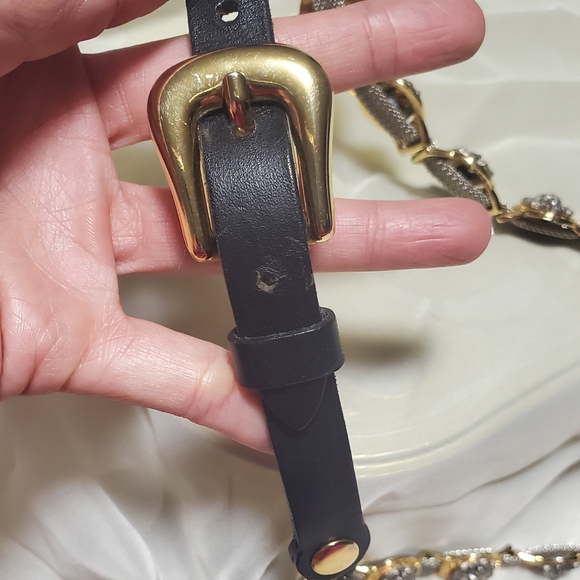 Vintage Versace belt.  Used in great condition. - Picture 2 of 16